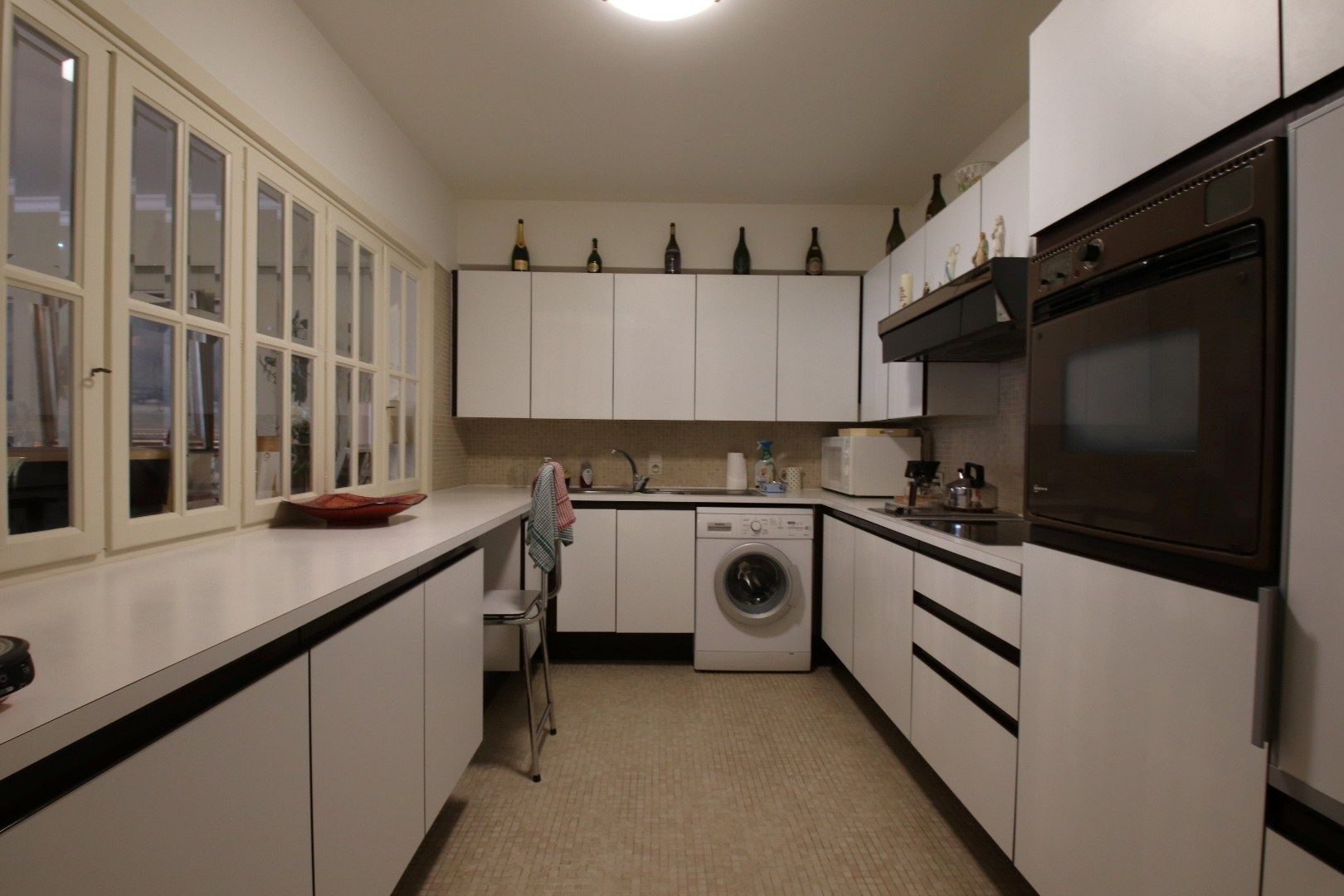 appartement aan het Rubensplein met 3 slaapkamers - garage mogelijk foto 4