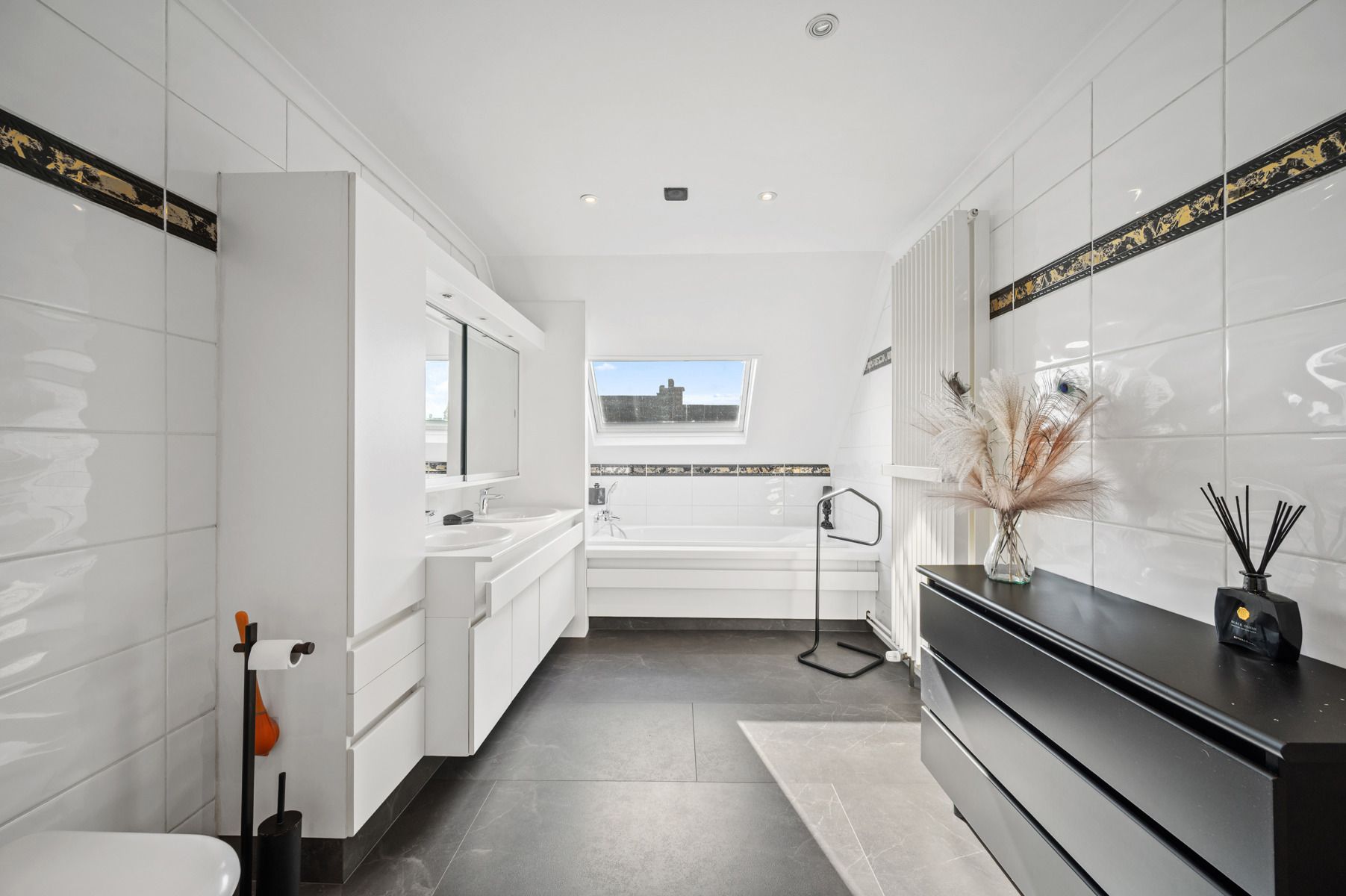 Prachtig herenhuis met handelsruimte te MECHELEN foto 24