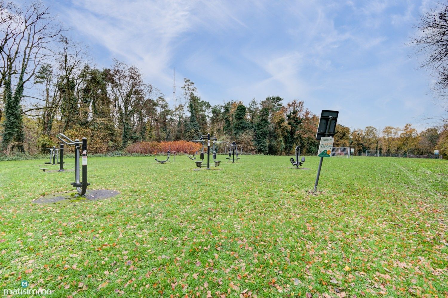 GERENOVEERDE GEZINSWONING MET 3 SLAAPKAMERS, GARAGE EN TUIN NABIJ CENTRUM GENK foto 17