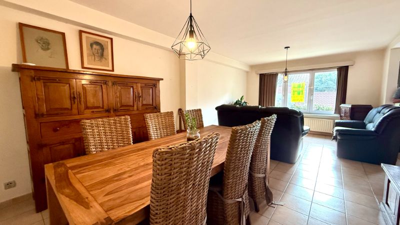 Gelijkvloers appartement met 1 slaapkamer en privatieve autostaanplaats foto 3