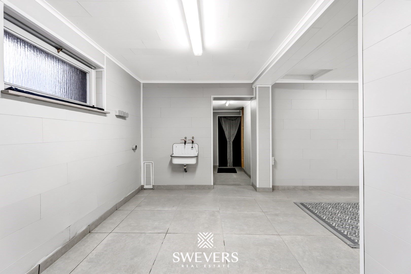 Instapklare woning met handelszaak en appartement in Geetbets foto 37