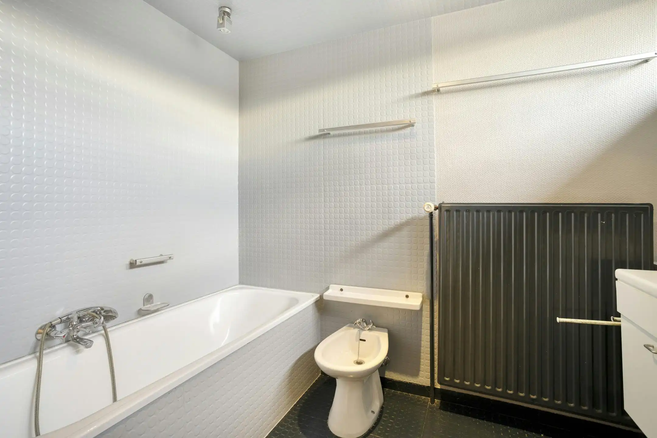 Polyvalent huis met tal van mogelijkheden te Sint-Kruis foto 12