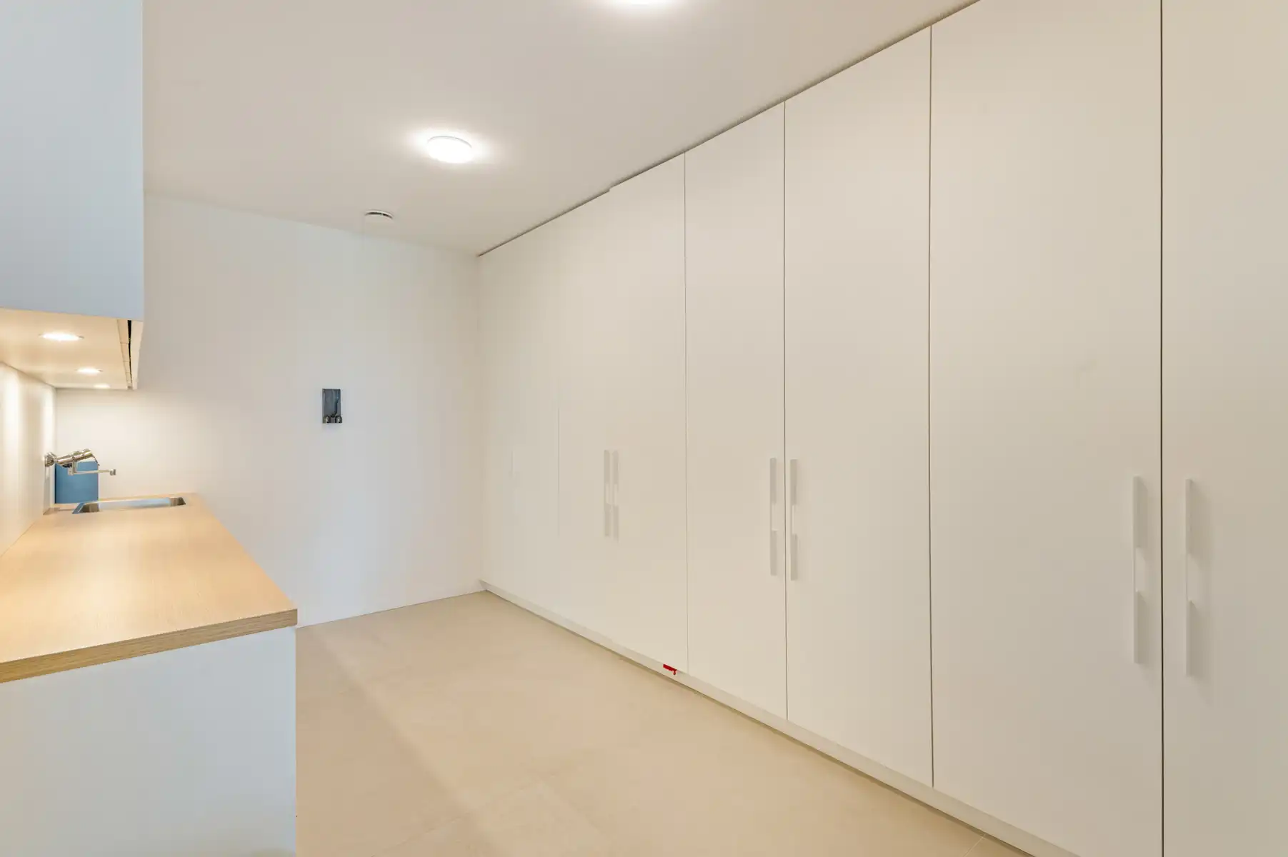 Exclusieve recente woning met hoogwaardige afwerking. foto 12