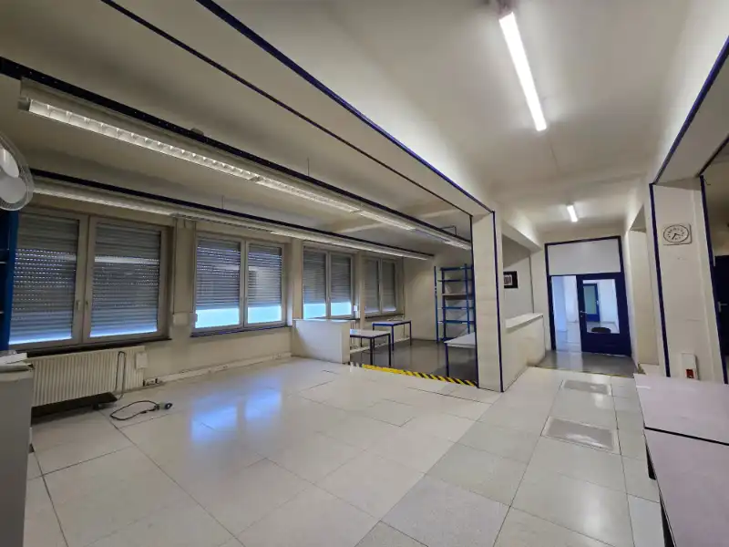 Kantoorruimte te huur foto 9