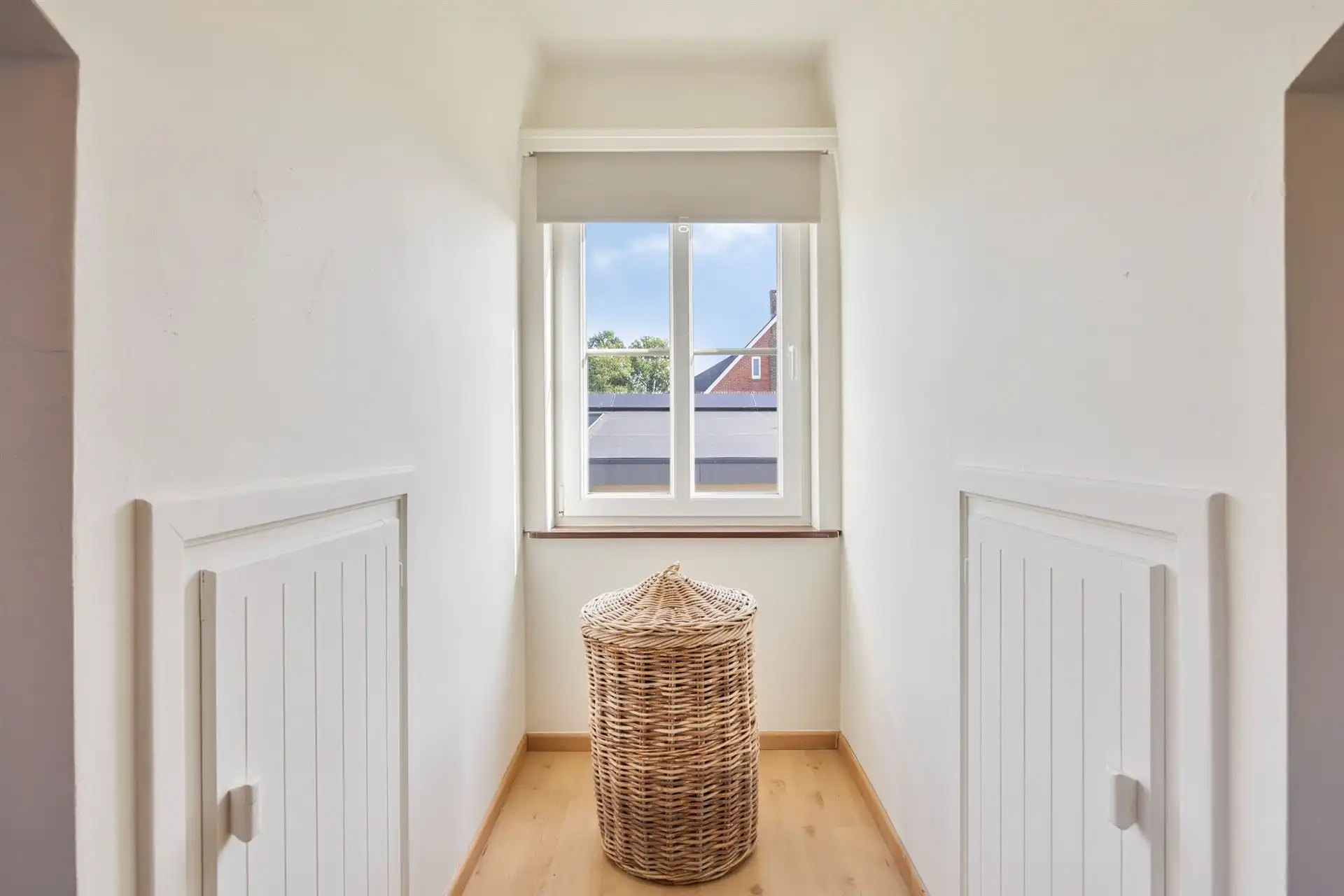 Instapklare woning met 3slpk's en bew. opp. van 220 m²! foto 15