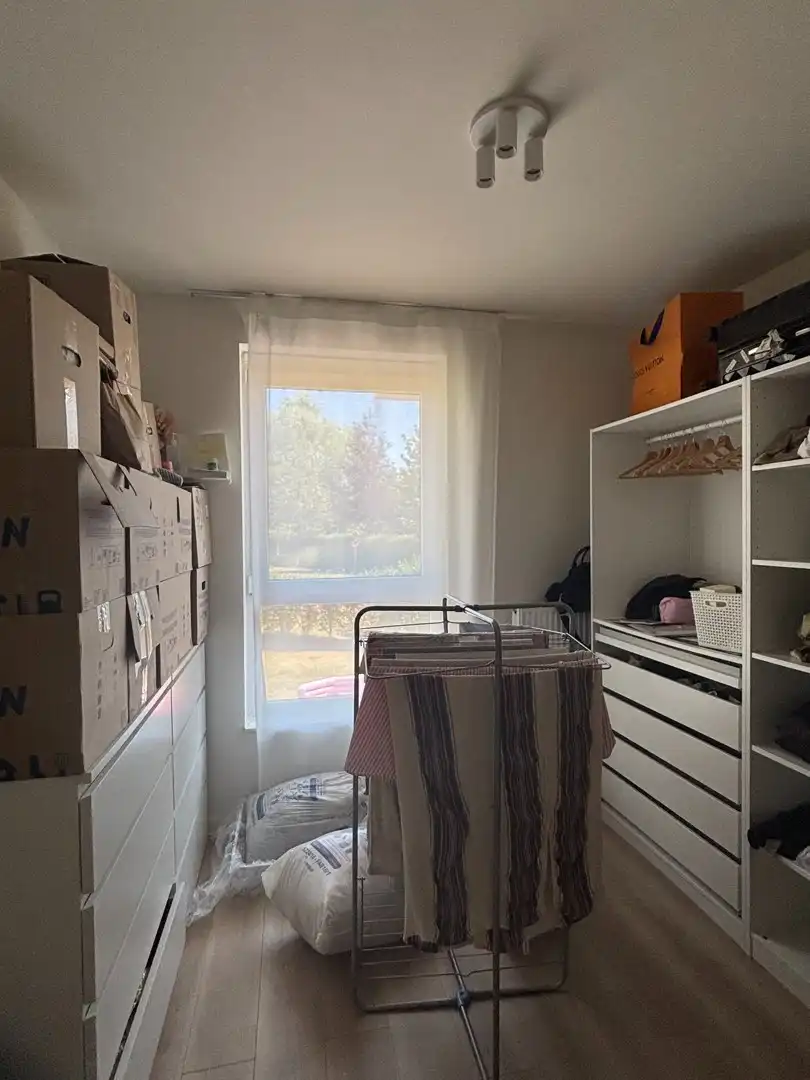 Stijlvol gelijkvloers appartement te Huur in Zellik - Perfect voor een Moderne Levensstijl! foto 10