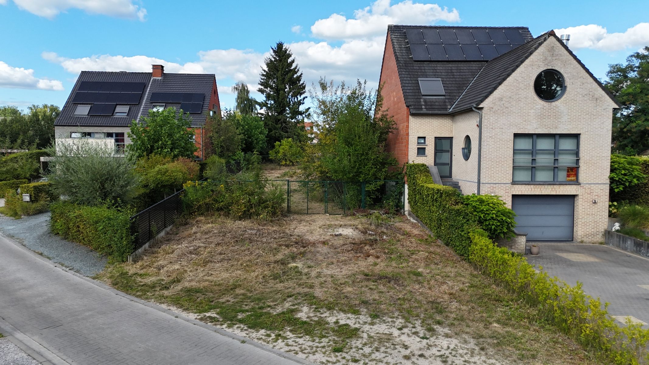 Bouwgrond voor halfopen bebouwing – rustig gelegen (729 m²) foto 2