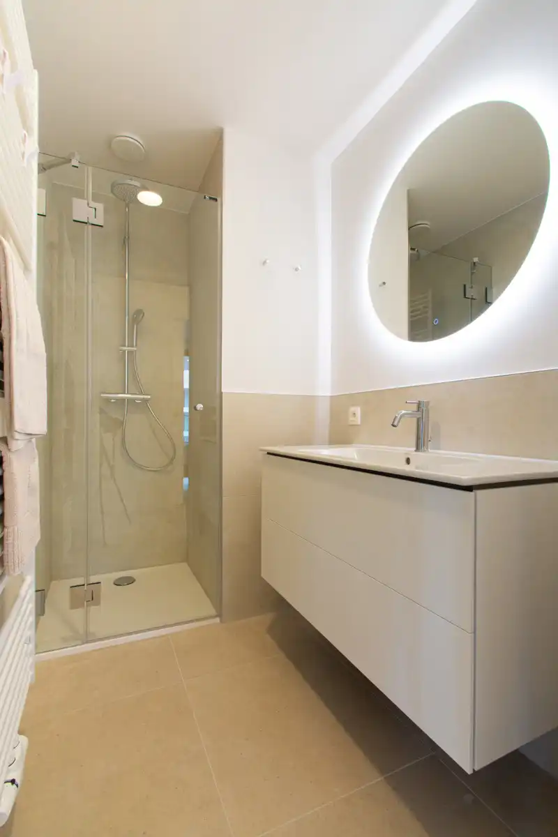 Gemeubeld 2-slaapkamerappartement met uitzicht op de Schelde foto 13