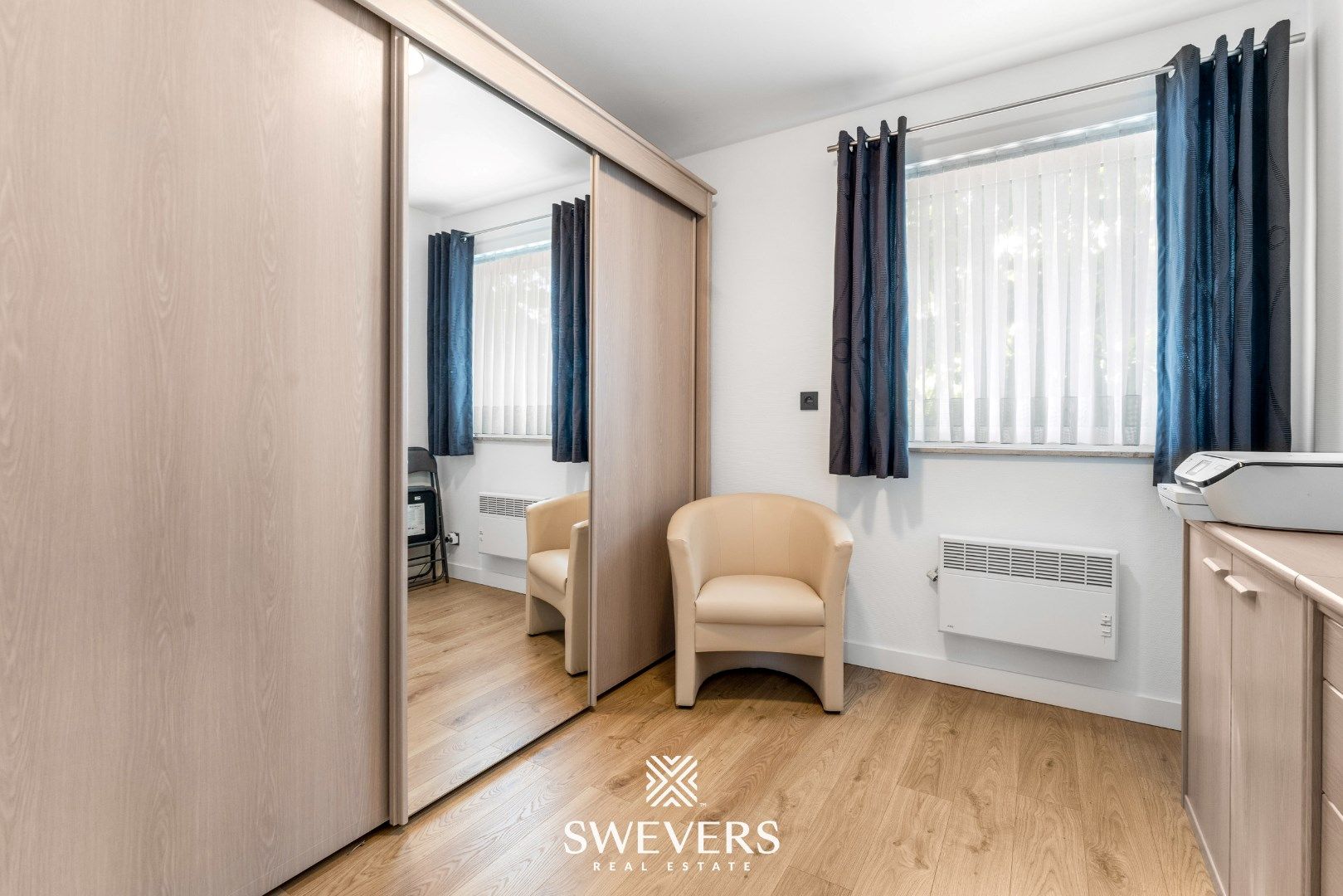 Comfortabel wonen met ruim Terras, 2 Slaapkamers, parkeerkelder & berging foto 22