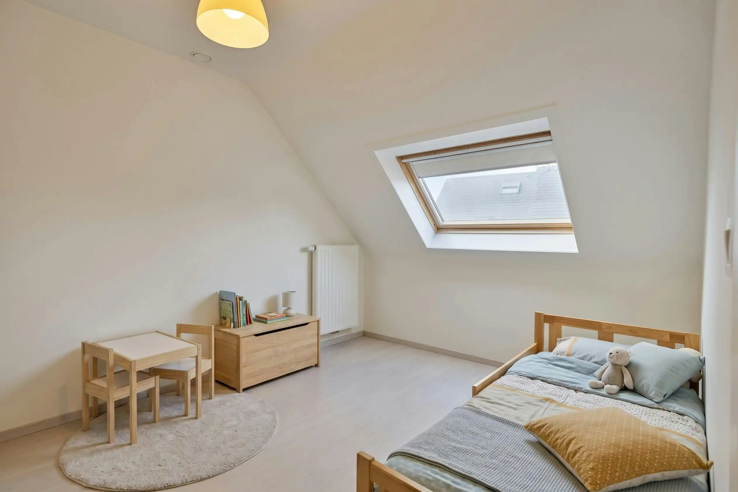 Instapklare woning met tuin en garage in Roeselare te koop foto 9