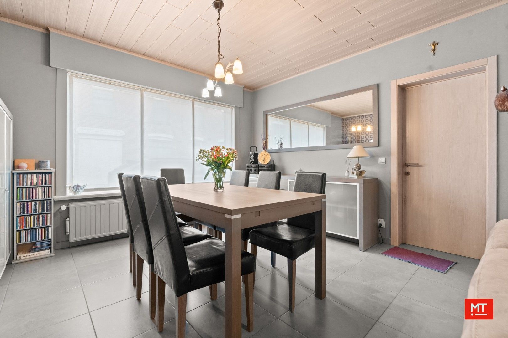 Ruime woning met 3 slaapkamers (5 mogelijk), Zuid-Oostgerichte tuin en garage te koop in Boezinge foto 5