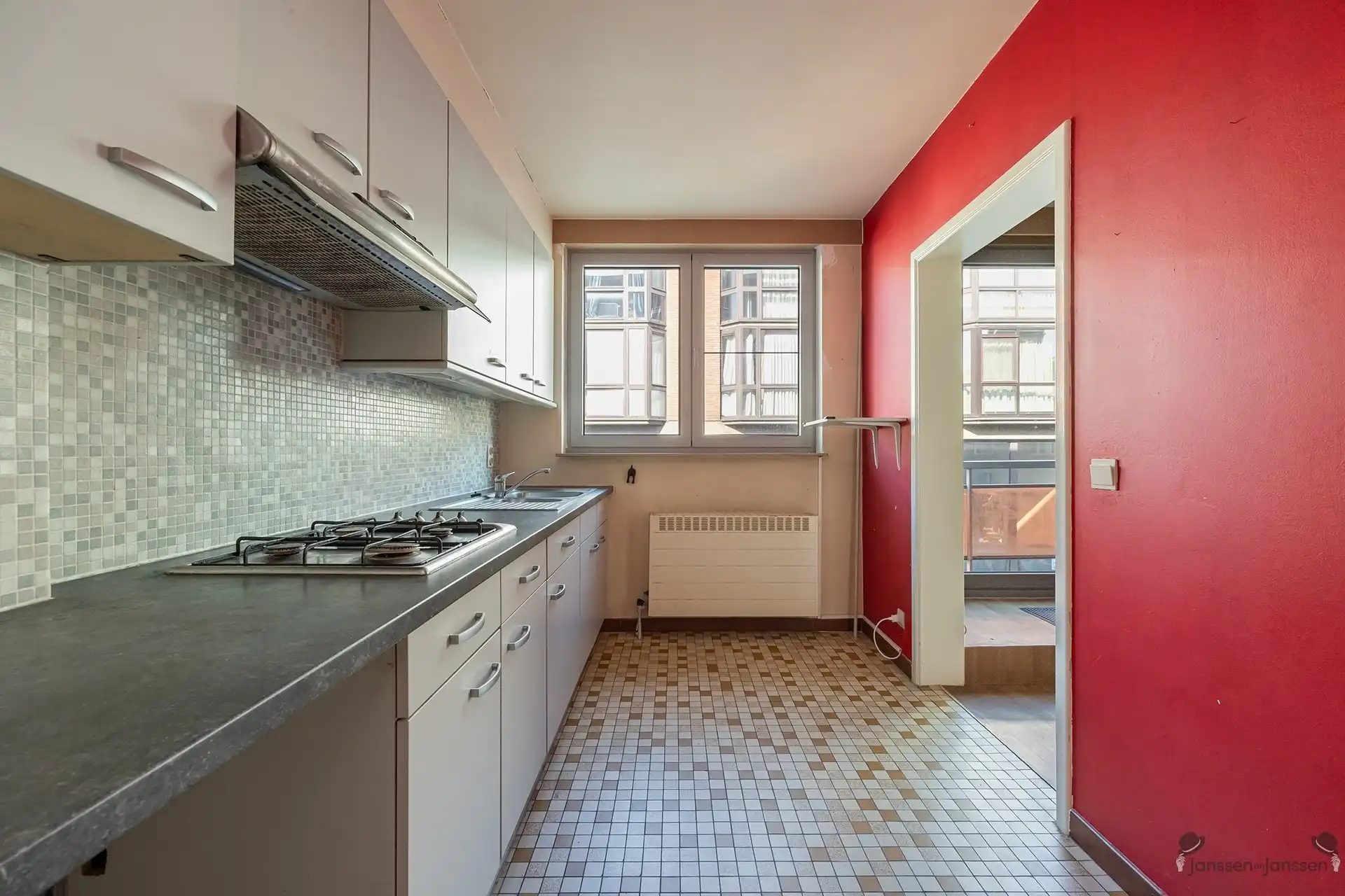 Charmant appartement van 83m² nabij centrum Merksem. foto 8