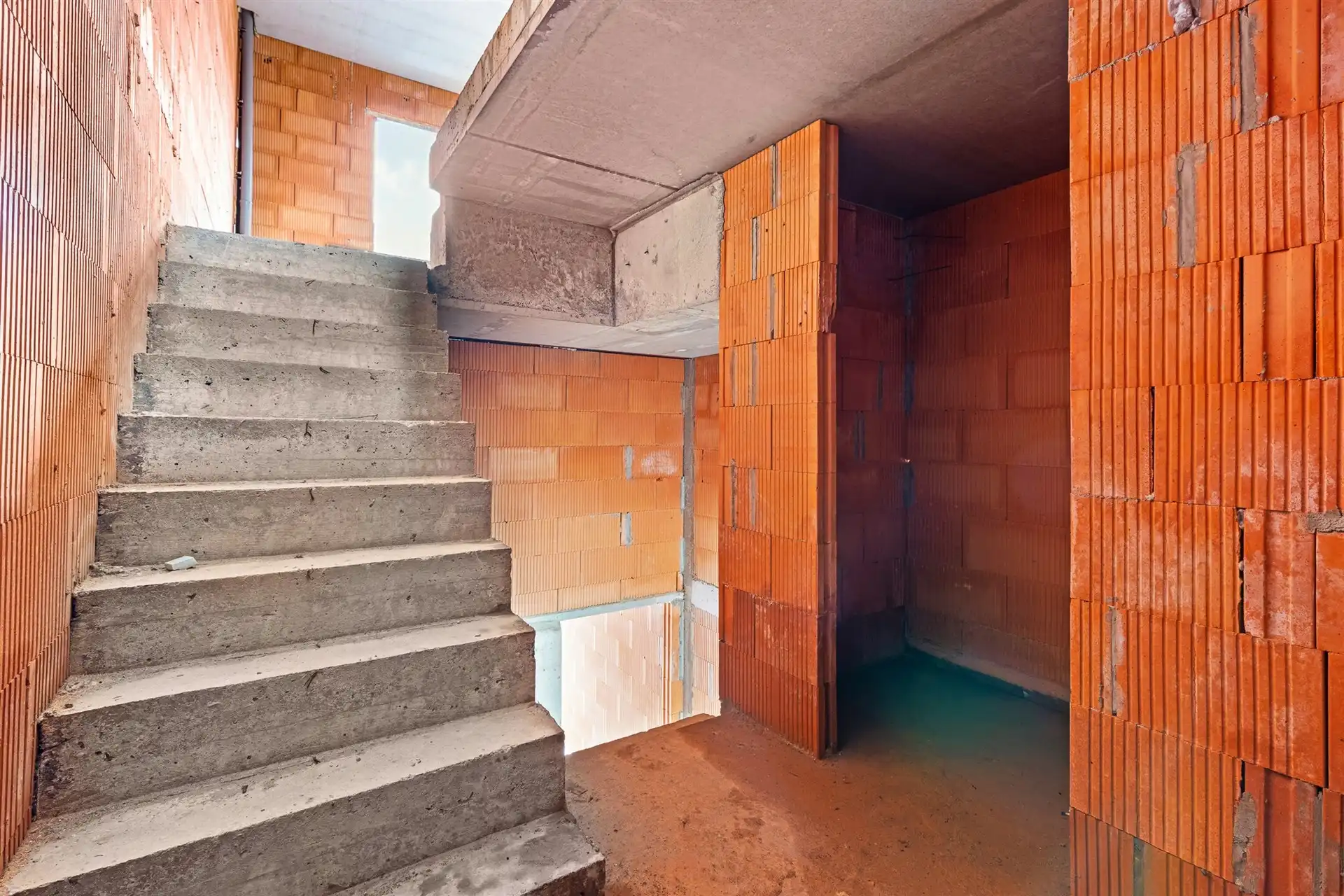 Ruwbouw bouwproject af te werken naar eigen wensen foto 4