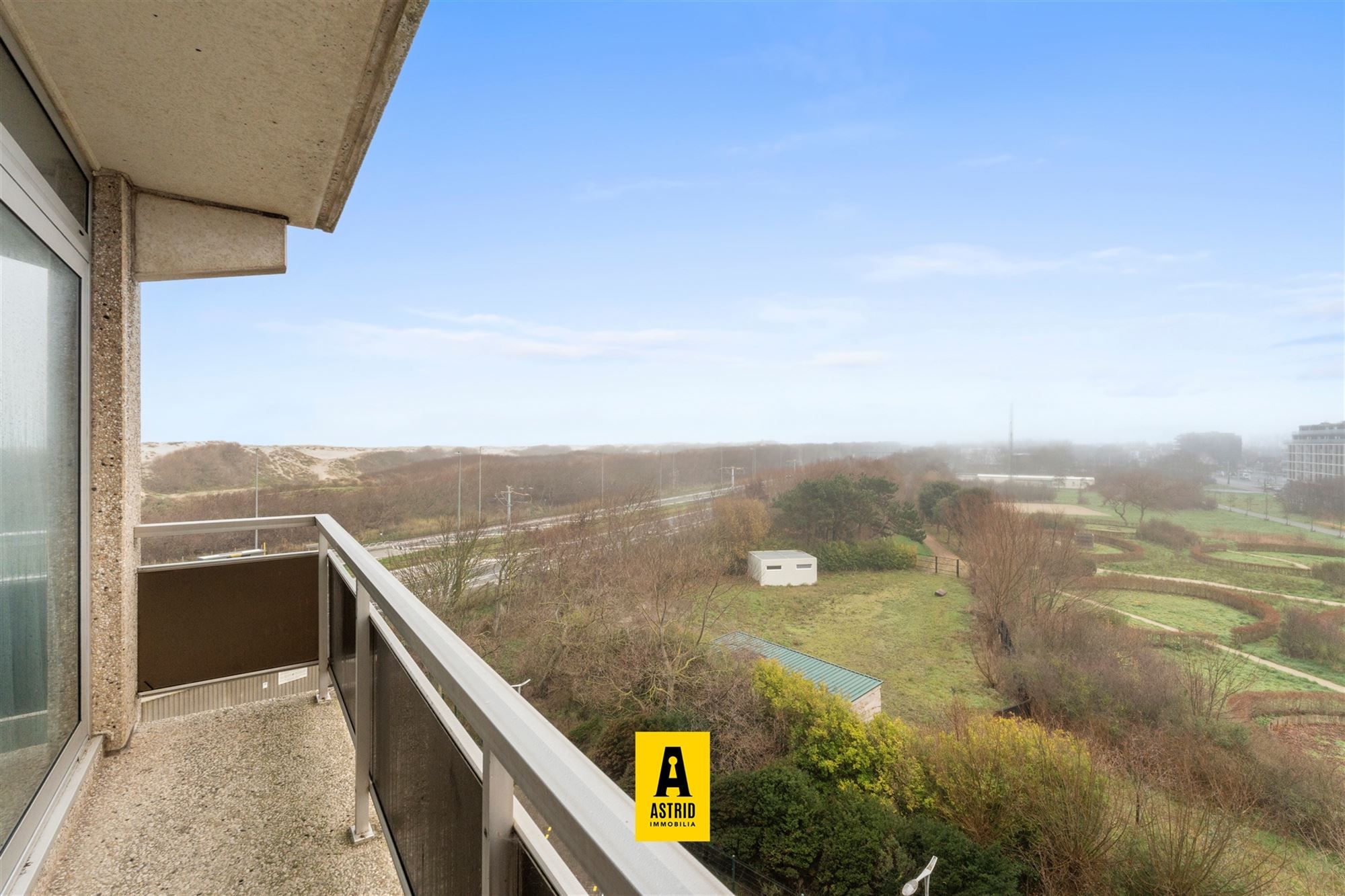 Zonnig aappartement met zeezicht! foto 13