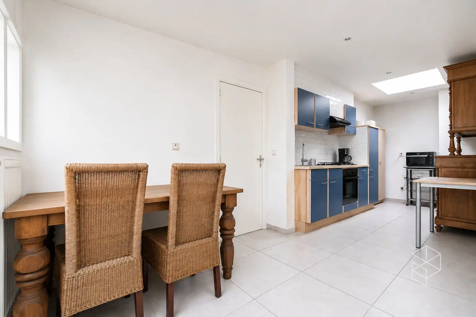 Wonen en ondernemen op één locatie: woning met loods in Ruiselede foto 9
