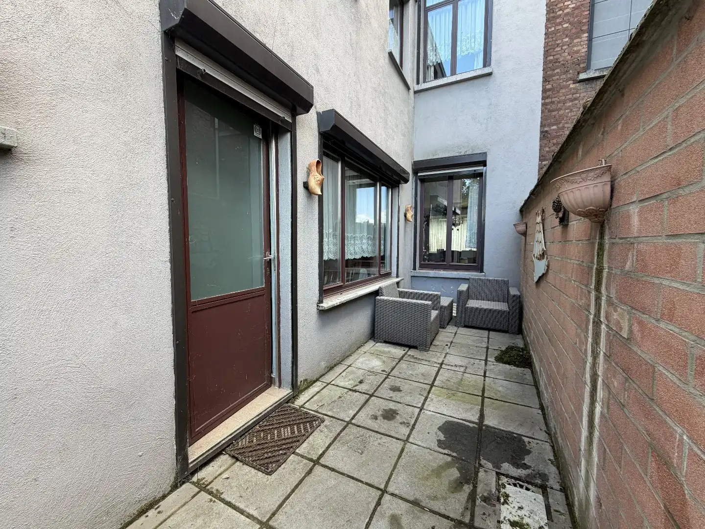 Te renoveren woning met 4 slaapkamers in Schoten foto 16