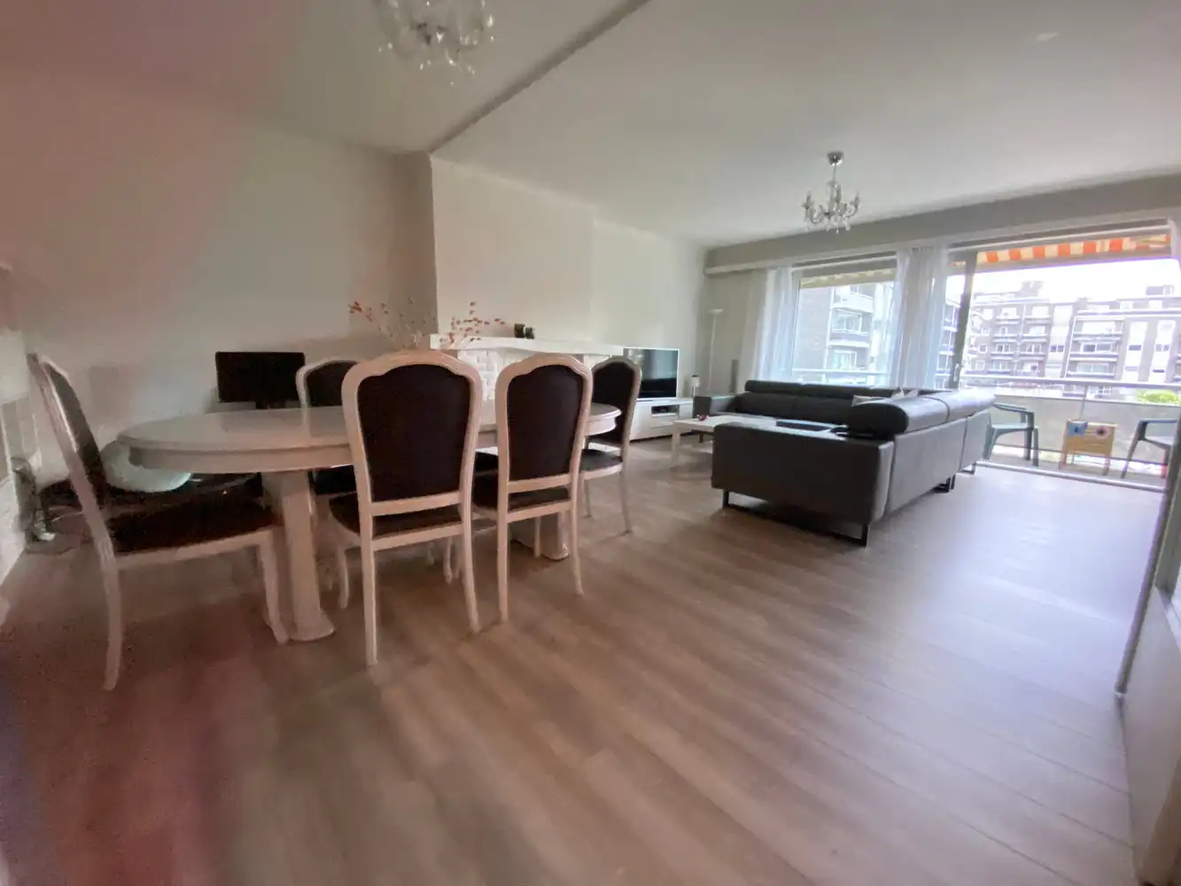 Rustig gelegen 3 slaapkamer appartement met twee terrassen, en autostaanplaats te 3500 Hasselt Vlindersstraat 17 bus 5 foto 6