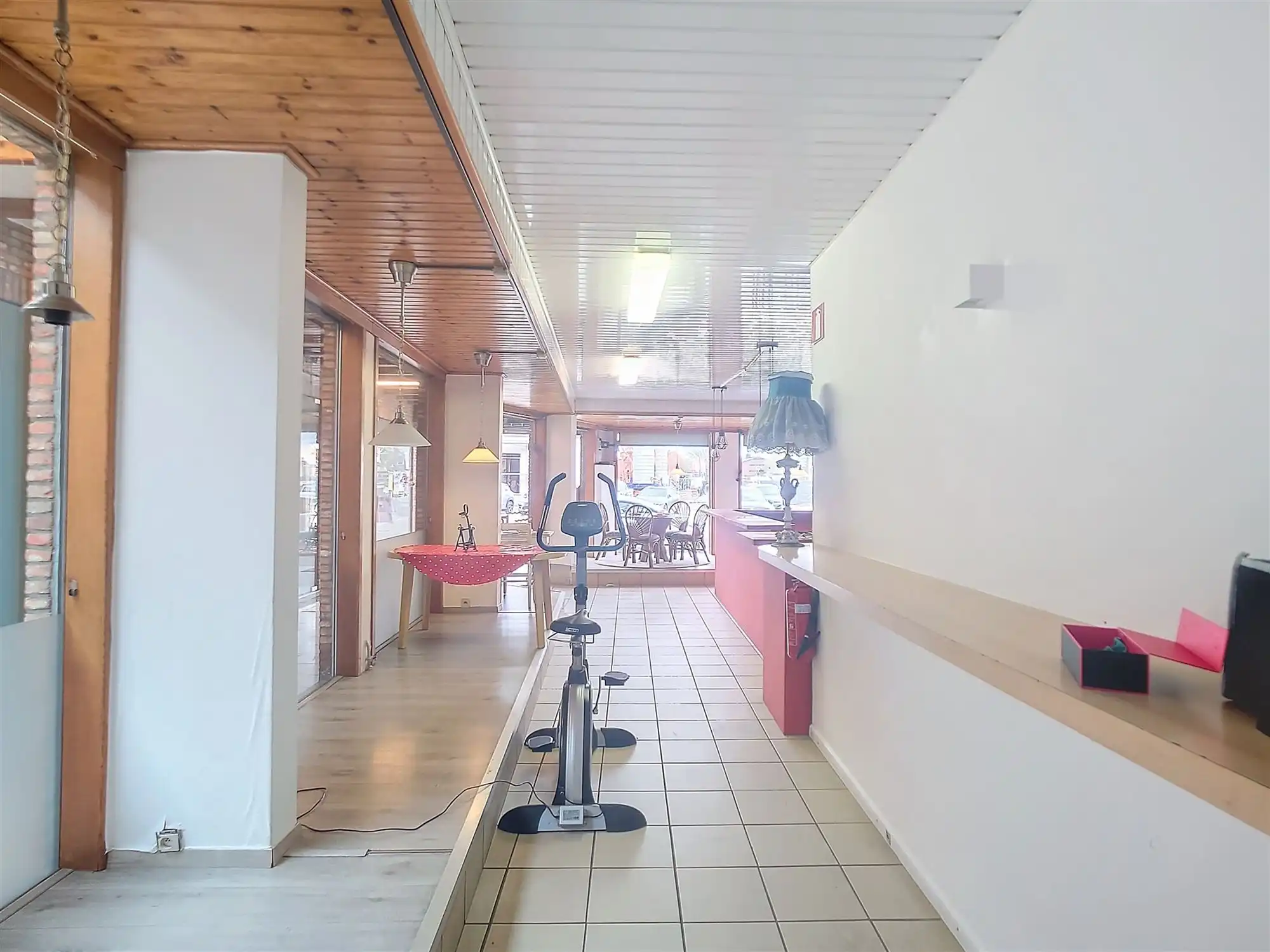 Handelsgelijkvloers pop-up foto 10