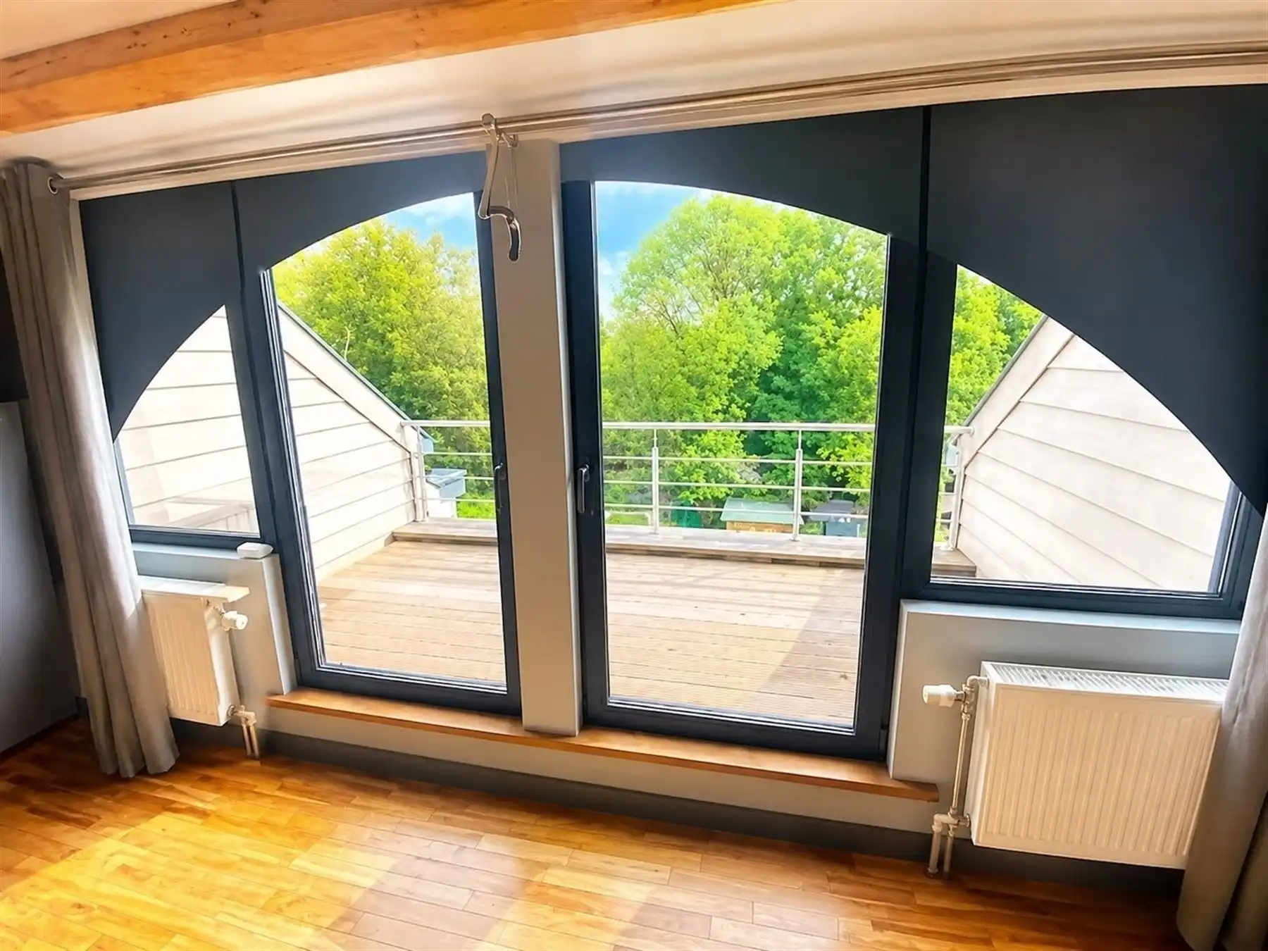 INSTAPKLARE WONING MET GEZELLIGE TUIN  foto 18