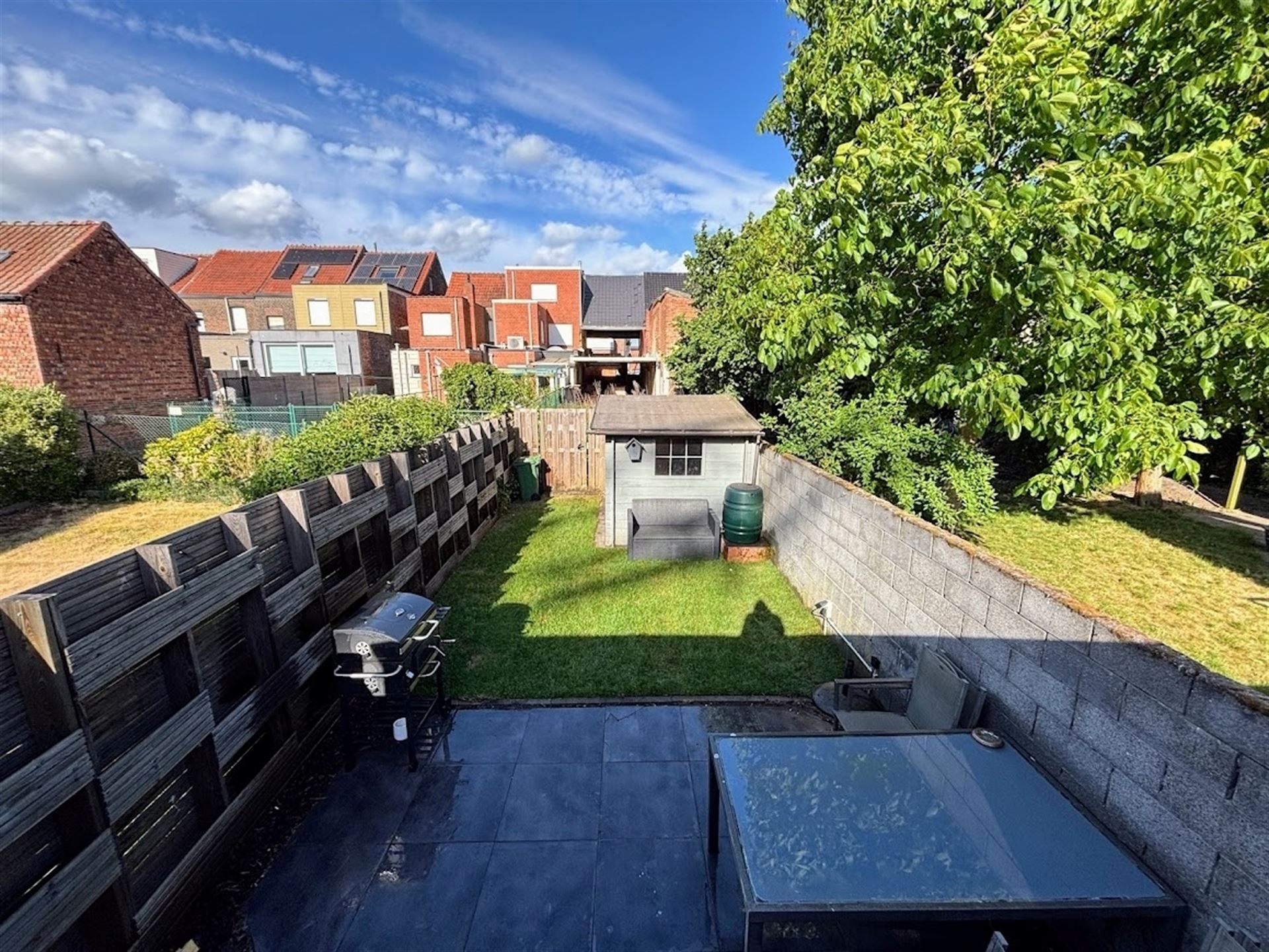 Hoofdfoto van de publicatie: Gezellige woning met tuin en garage!