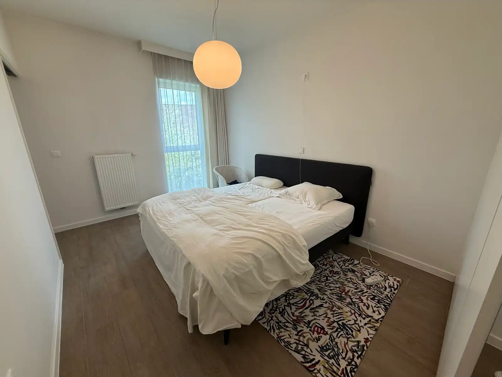 Modern 1-slaapkamerappartement met terras en parking foto 7