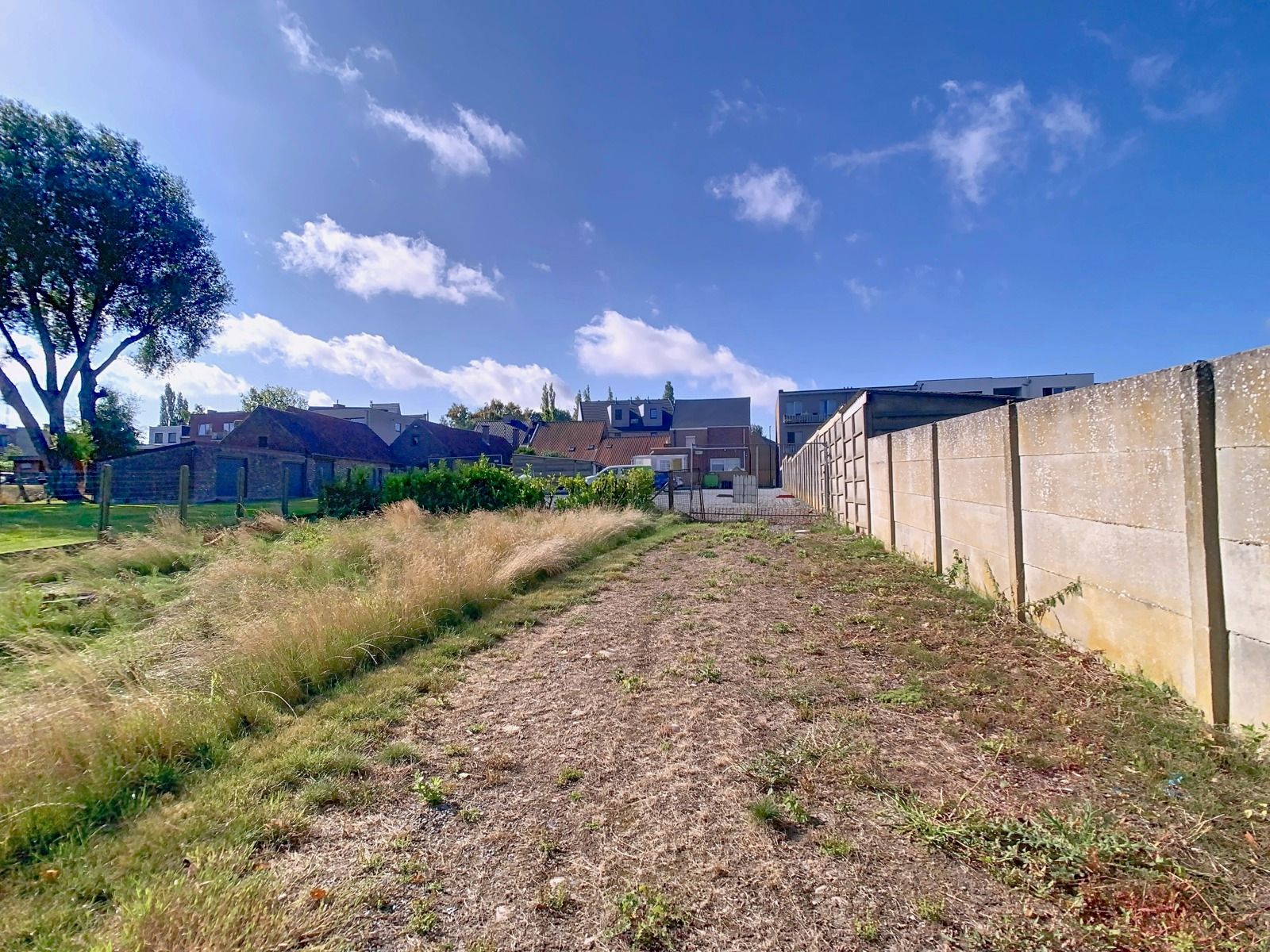 Zéér ruime én Stevige Woning met 3 SLPK, Tuin én Weilanden! foto 24
