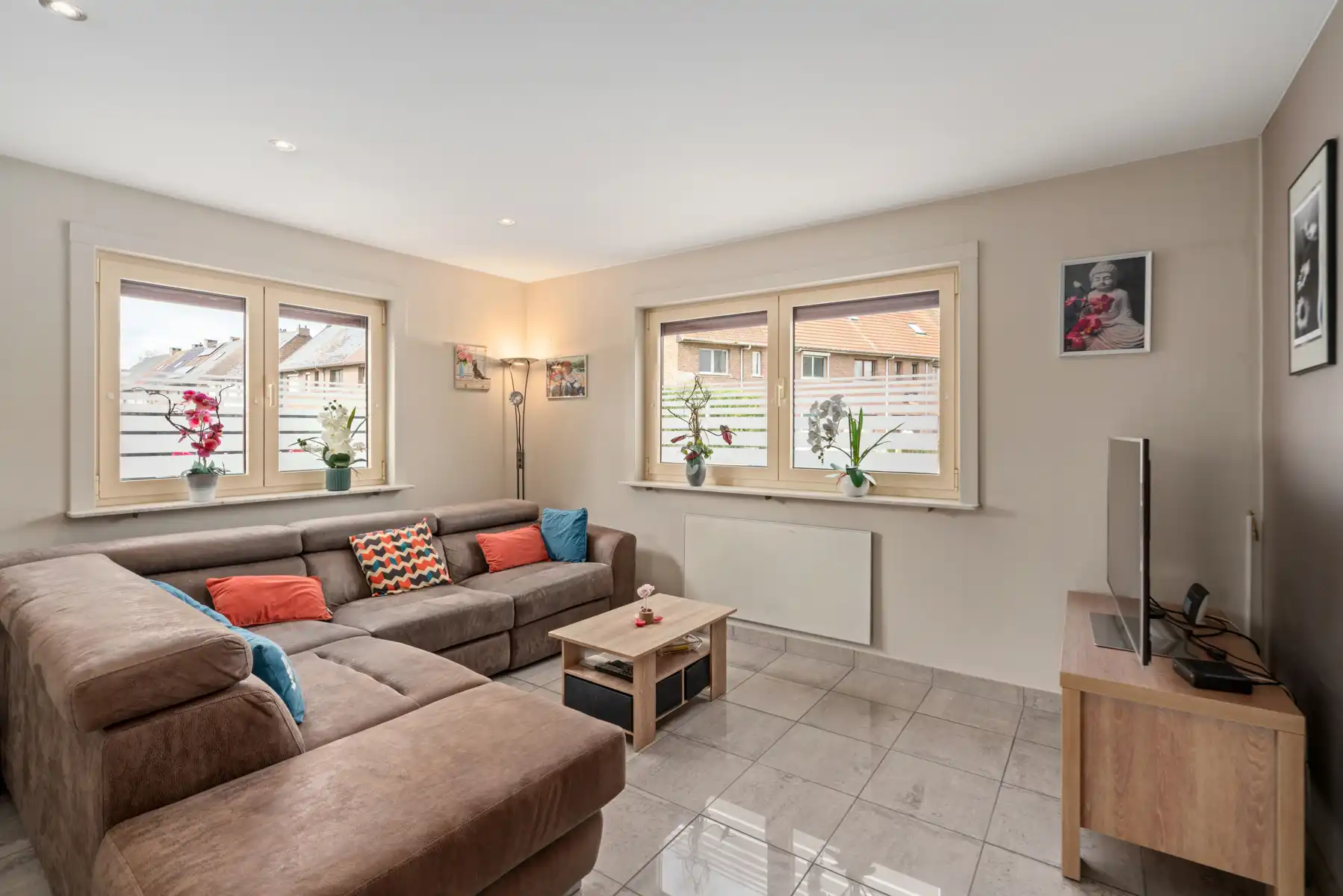 Instapklare gezinswoning met 3 slaapkamers, 2 badkamers foto 7