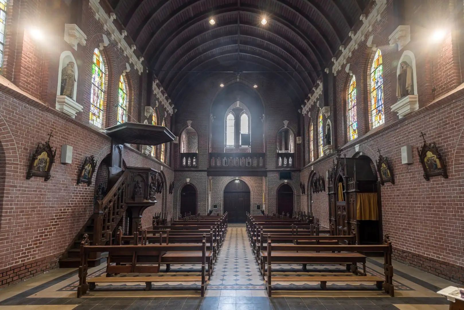Landelijk gelegen kerk van Klein-Gelmen (Heers) foto 13