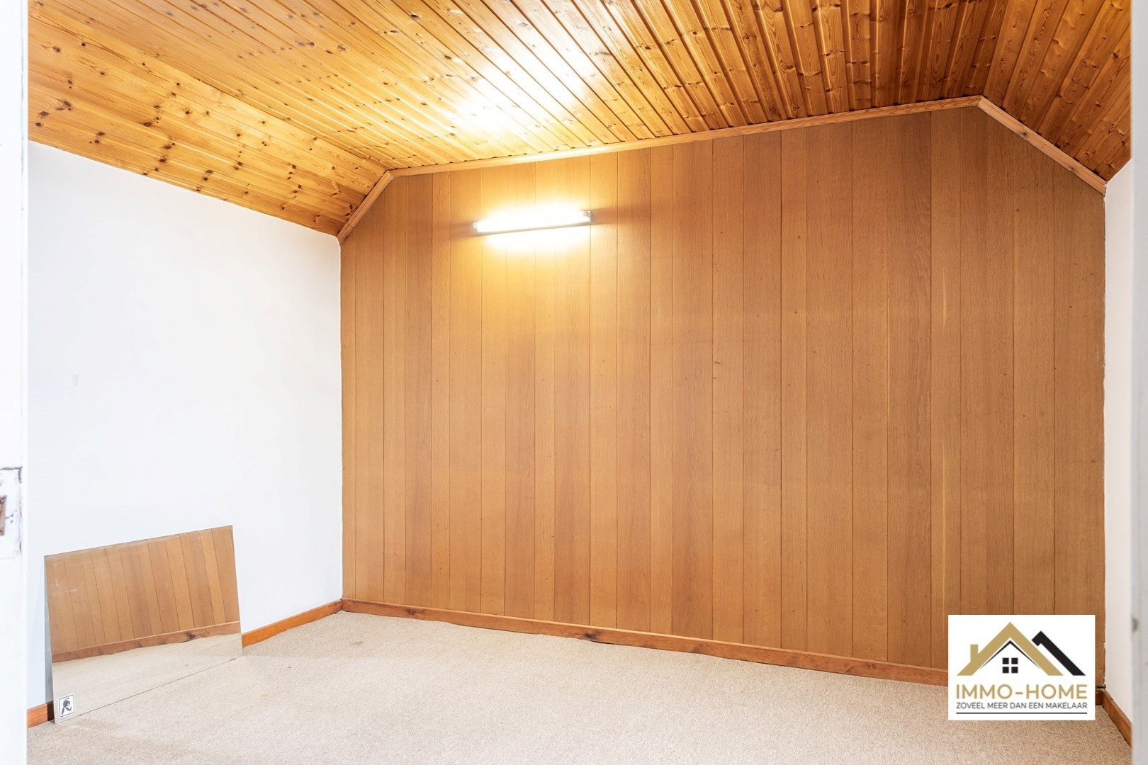 Op te frissen woning op topligging in centrum Lochristi!  foto 17