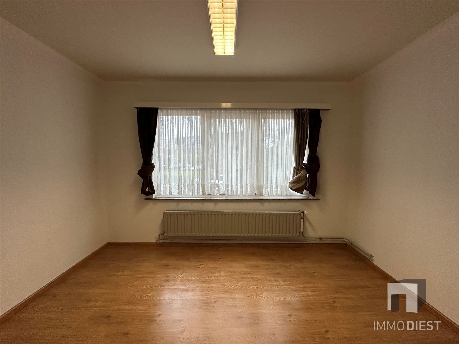 Woning nabij station - 3 slpks, bureau, garage en tuin foto 16