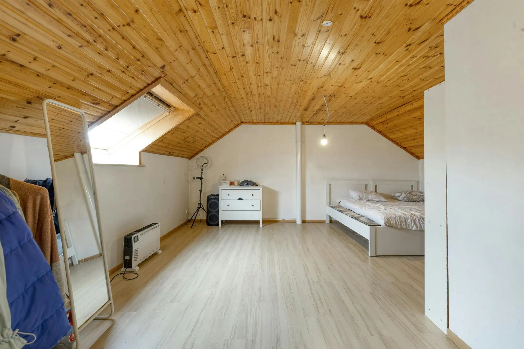 Huis met 3 kamers en garage te koop in centrum Desselgem  foto 15