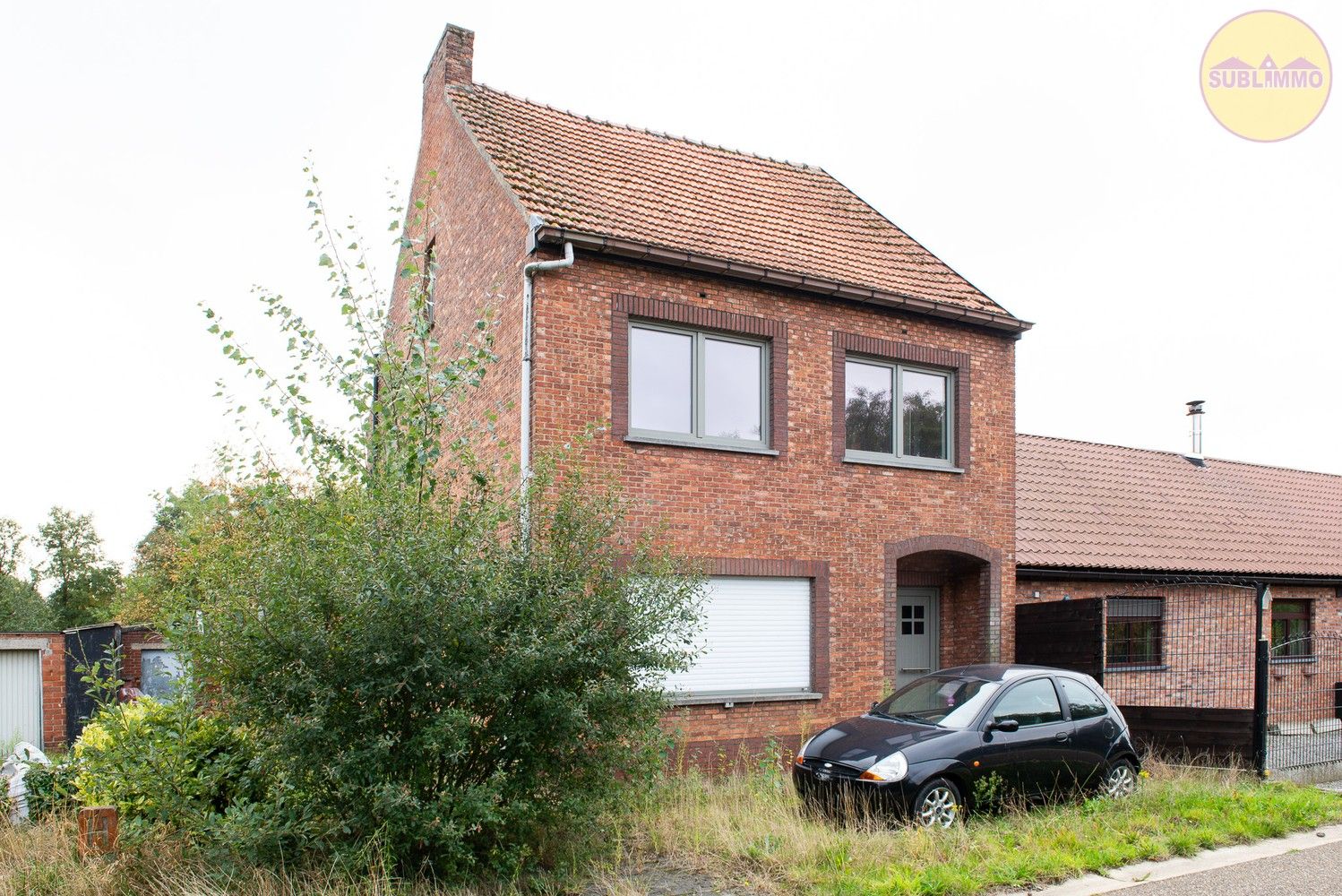 Half open bebouwing op een perceel van 865 m² in Tessenderlo-Ham. foto 2