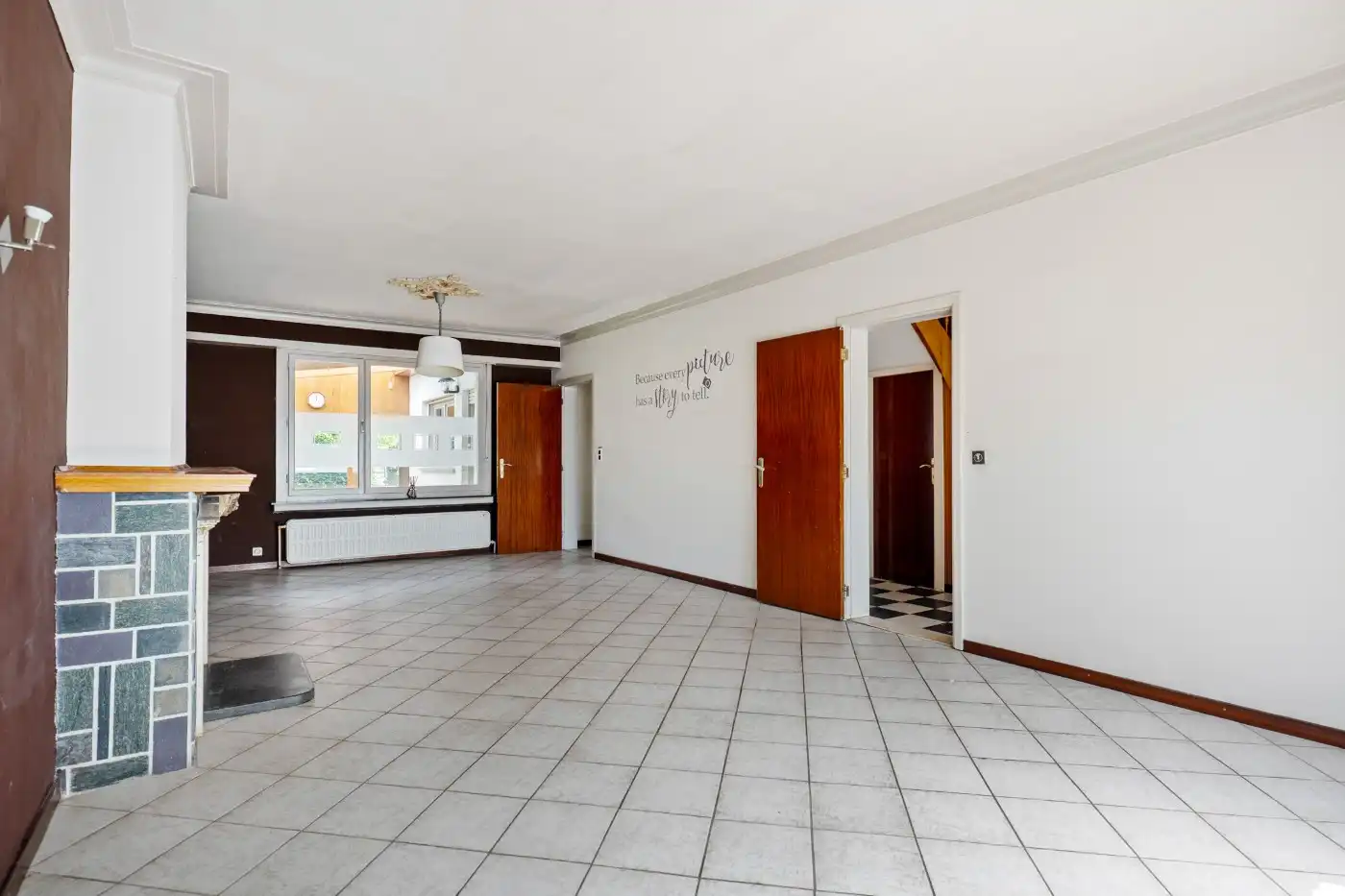 Vrijstaande, te renoveren woning met 3 slpk., garage en tuin foto 7
