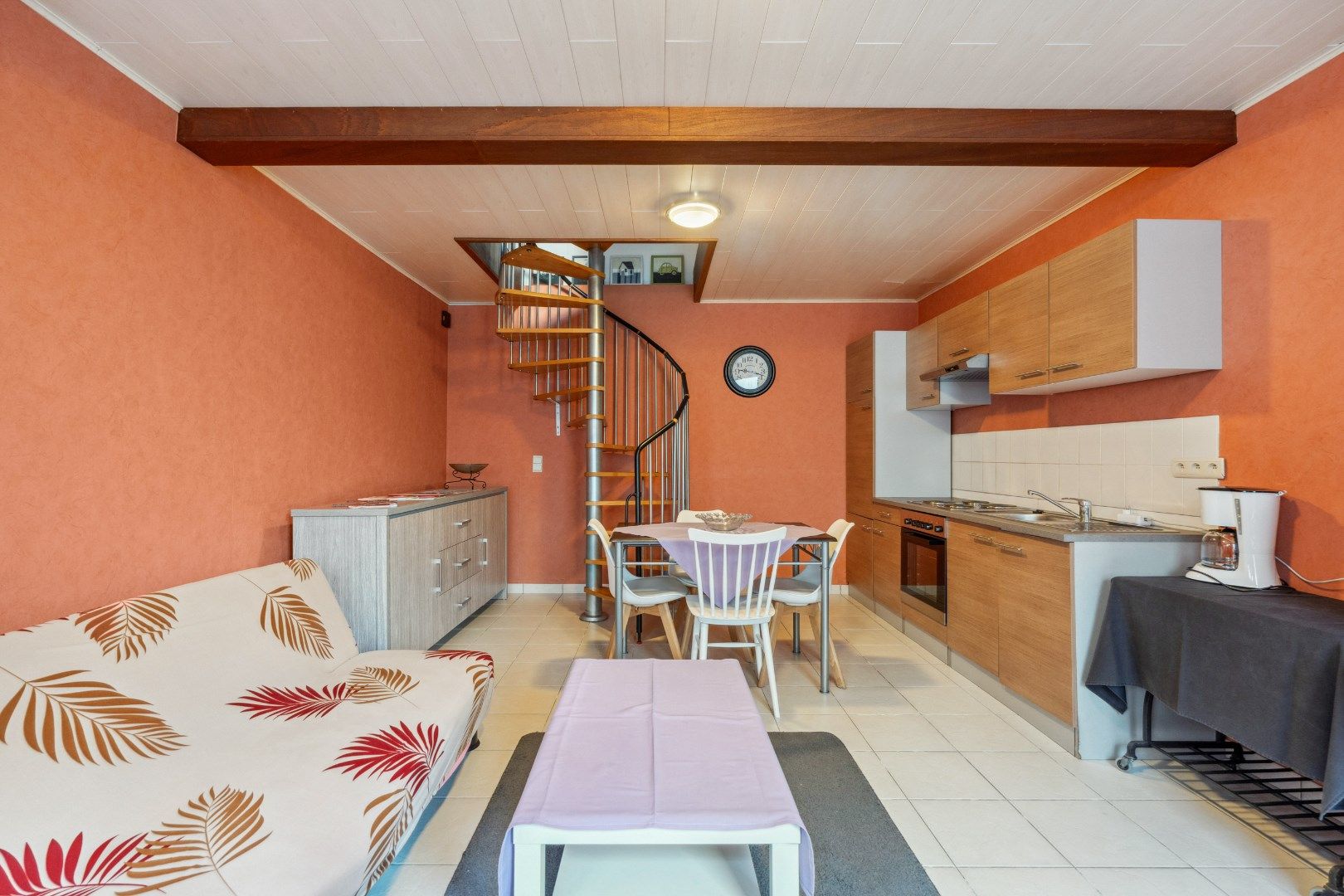 Unieke herenwoning momenteel uitgebaat als B&B en vakantiewoning  foto 29