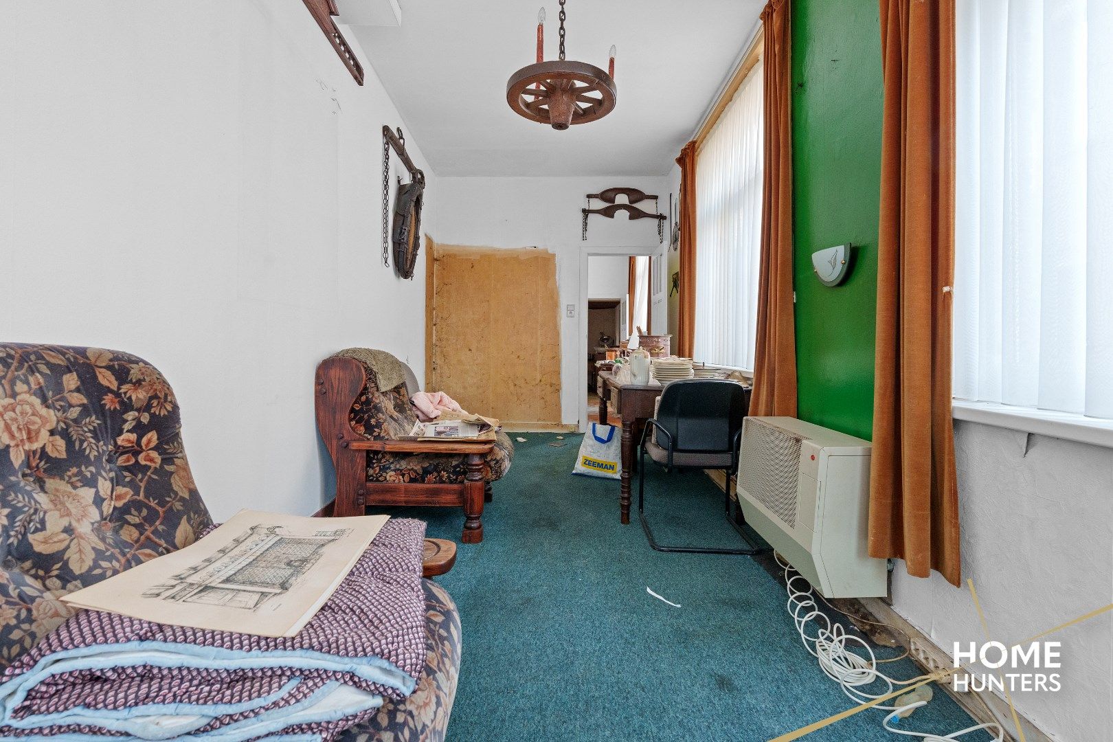Te renoveren woning in het historische stadscentrum van Ieper foto 14