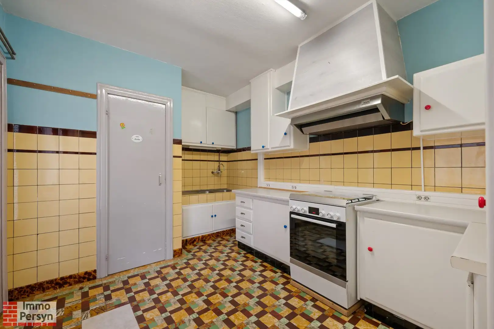 Karaktervol pand met veel potentieel en riante loods te Scherpenheuvel foto 12