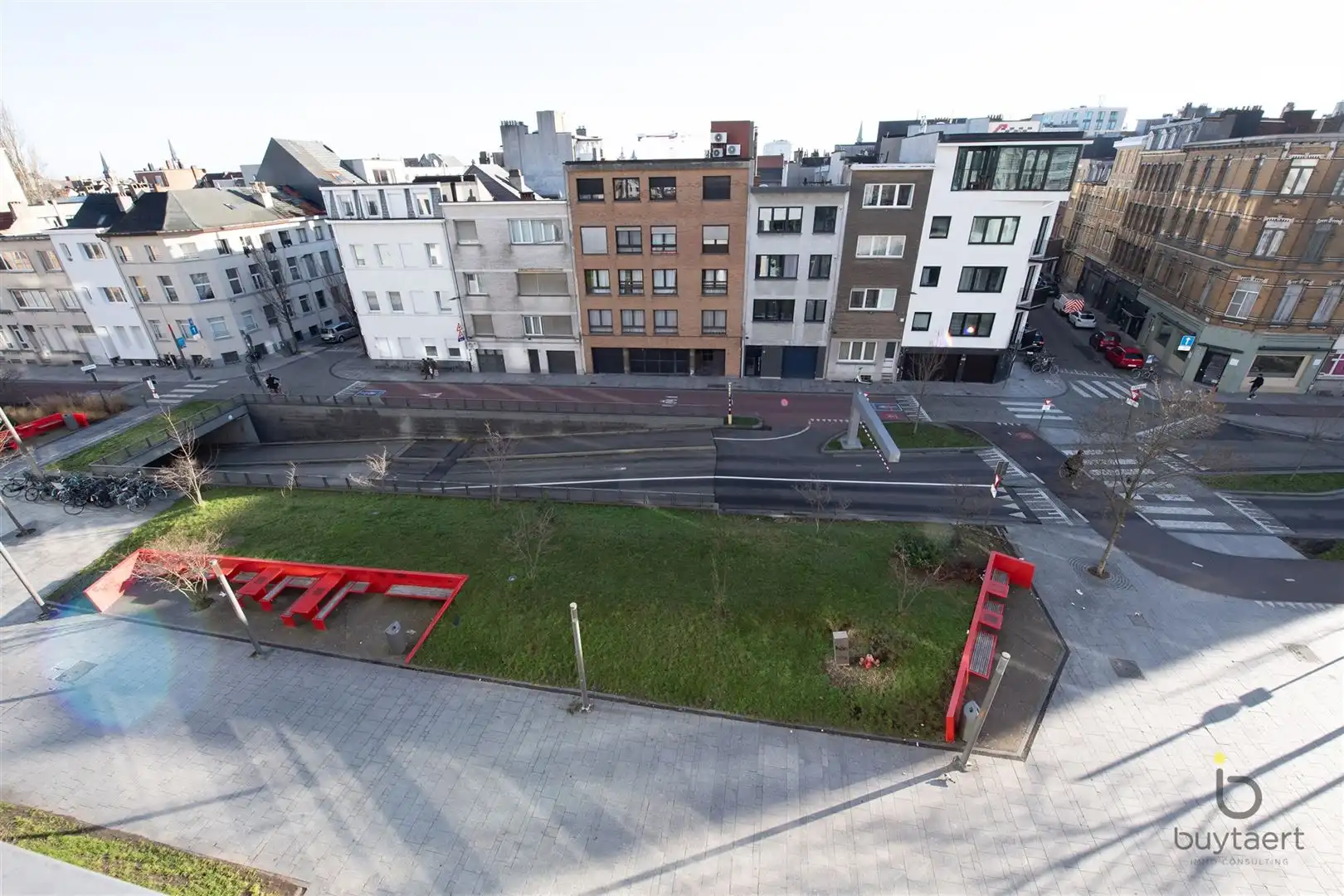 Schitterend nieuwbouw appartement met twee slaapkamers en prachtig overdekt terras te midden van de diamantwijk en de Persgroep! foto 36