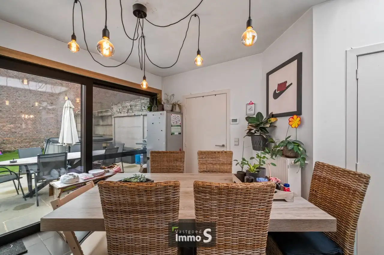 Instapklare & energiezuinige woning te Roeselare (Rumbeke) foto 8