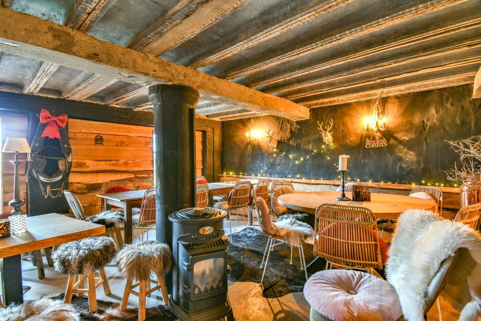 Exclusief domein met restaurant/feestzaal en luxueuze woning op 5 Ha te Torhout foto 7