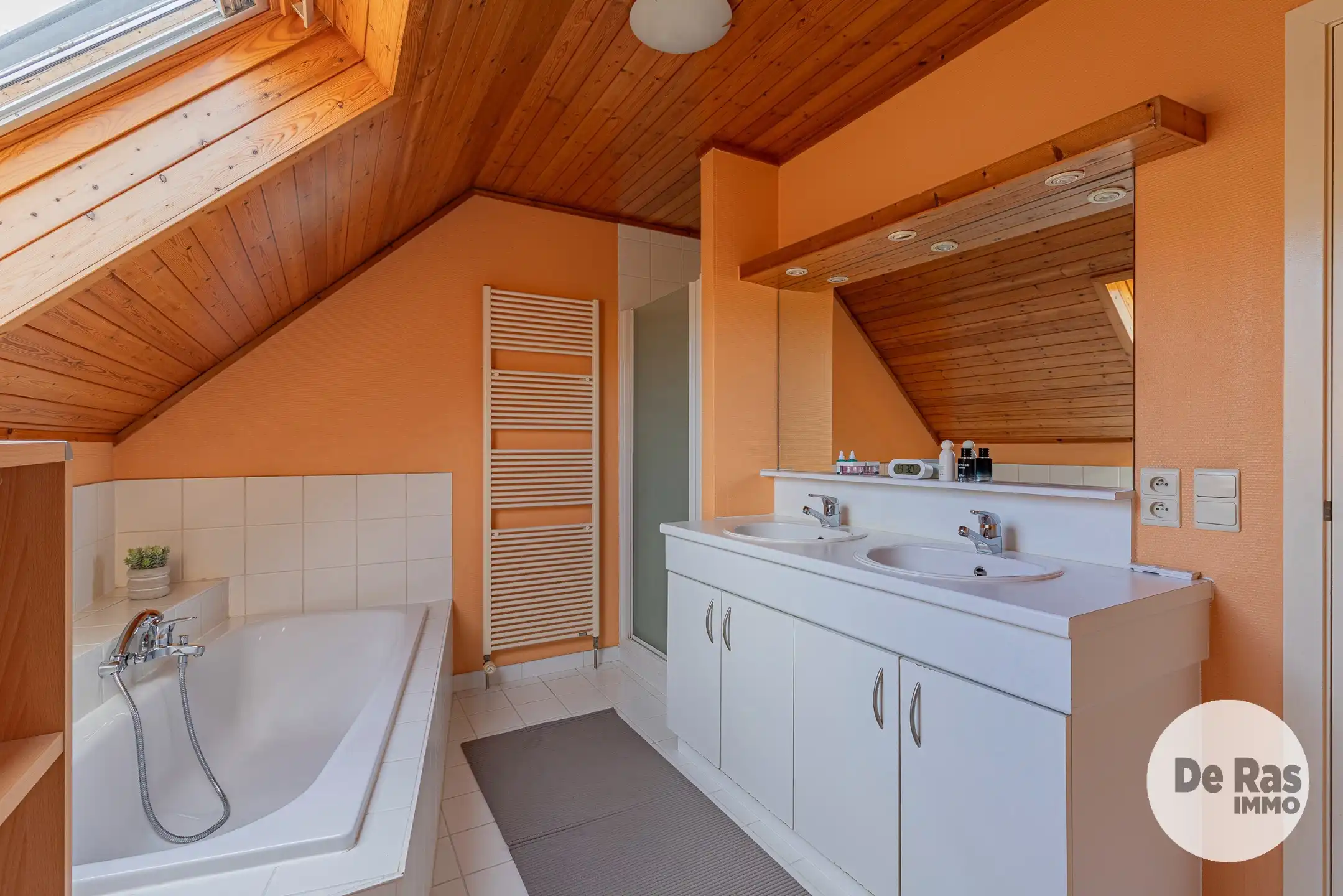 LEDE - Perfect onderhouden woning op een rustige locatie foto 20