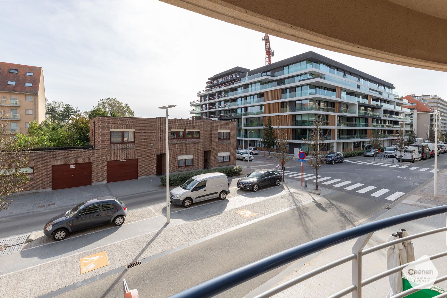 Mooi gerenoveerd appartement met 2 slaapkamers en zuid-gericht terras foto 14