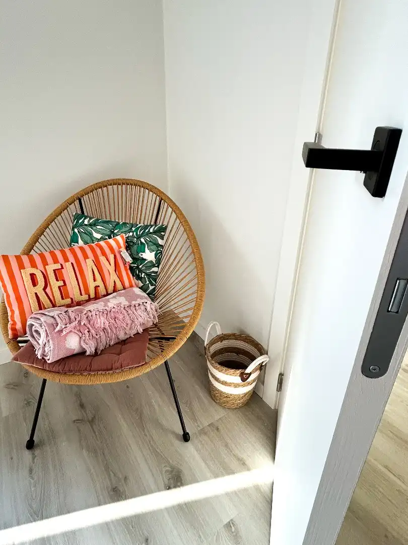 Prachtig gerenoveerd appartement met 2 slaapkamers foto 14