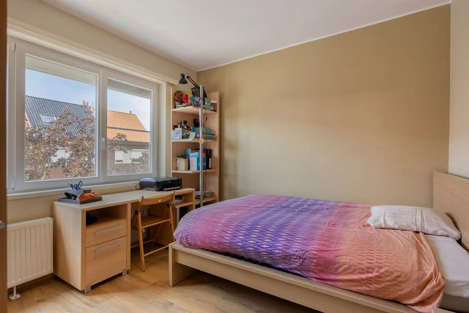 Volledig gerenoveerde 4-slpk woning met garagebox foto 15