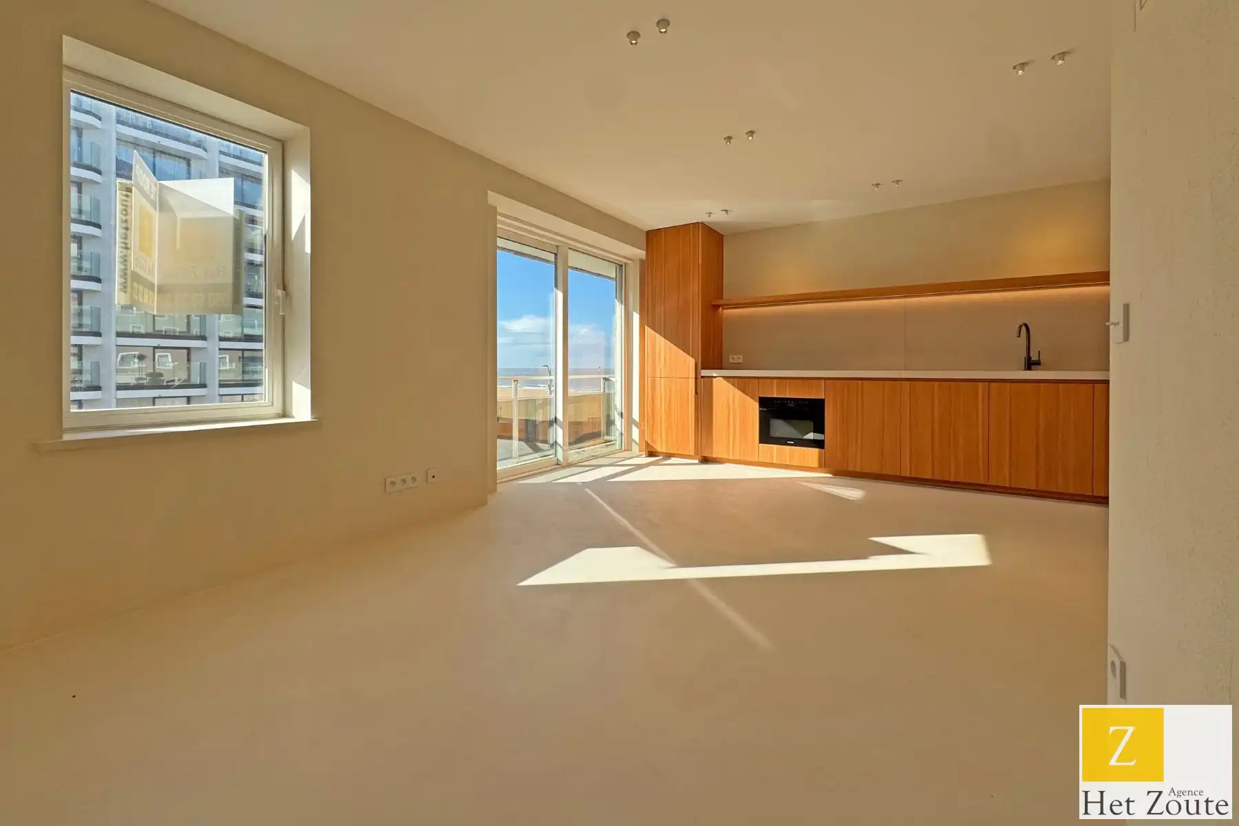 Gerenoveerd appartement - lateraal zeezicht Knokke Het Zoute foto 2