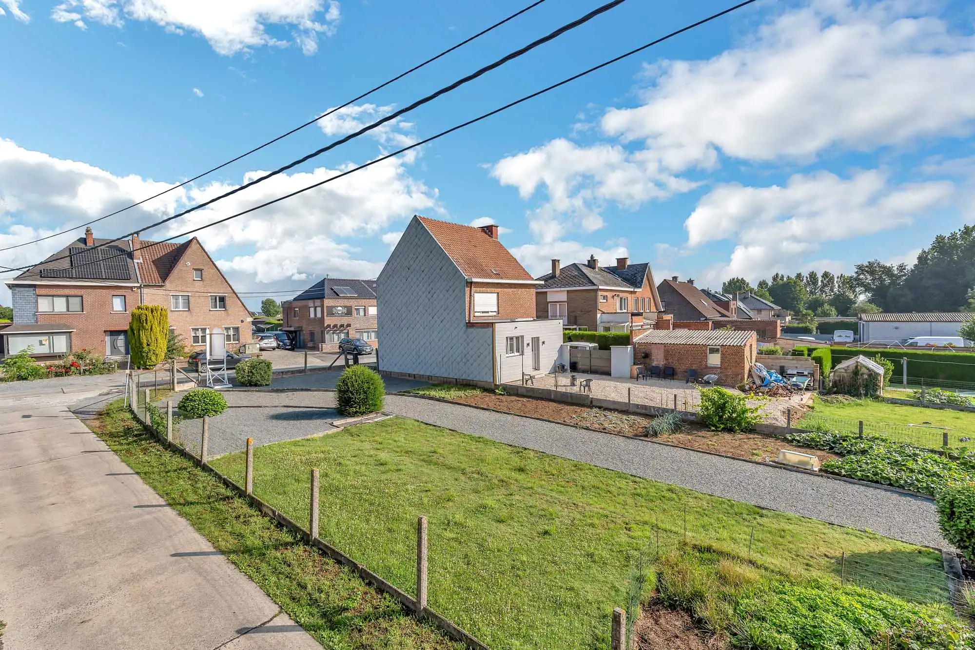 Rustig gelegen bouwgrond voor HOB foto 6