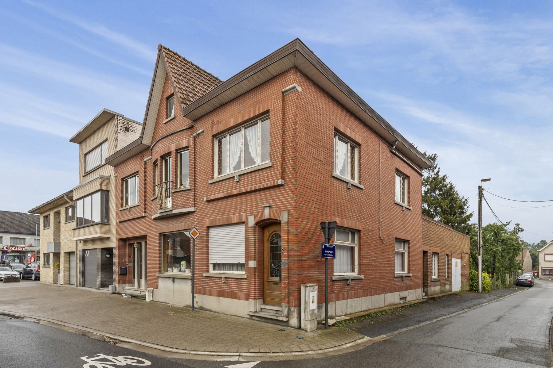 Charmante te renoveren woning in Viane, Geraardsbergen foto 2