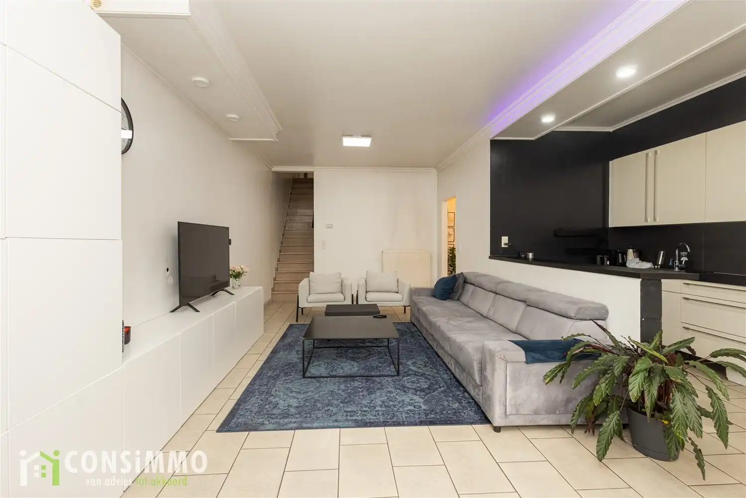 Woonst met handelspand op centrale ligging in Genk-Bret foto 8