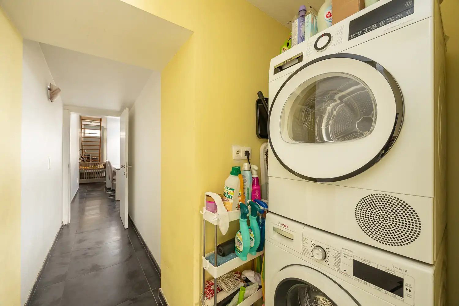 Charmante en instapklare starterswoning met grote Zuid-tuin foto 11