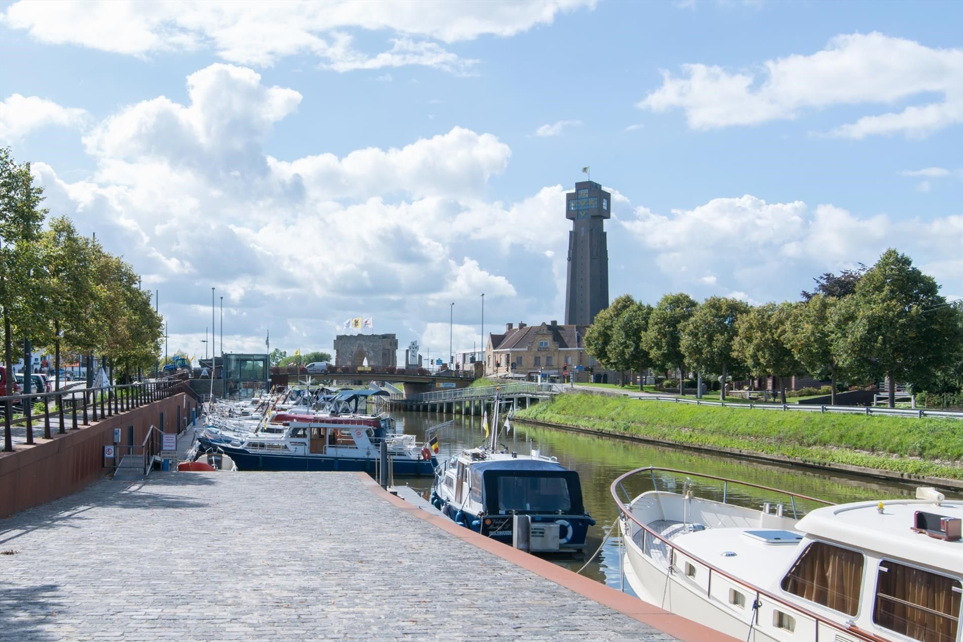 Prachtig appartement met 2 slaapkamers, 2 terrassen en magnifieke vergezichten foto 25