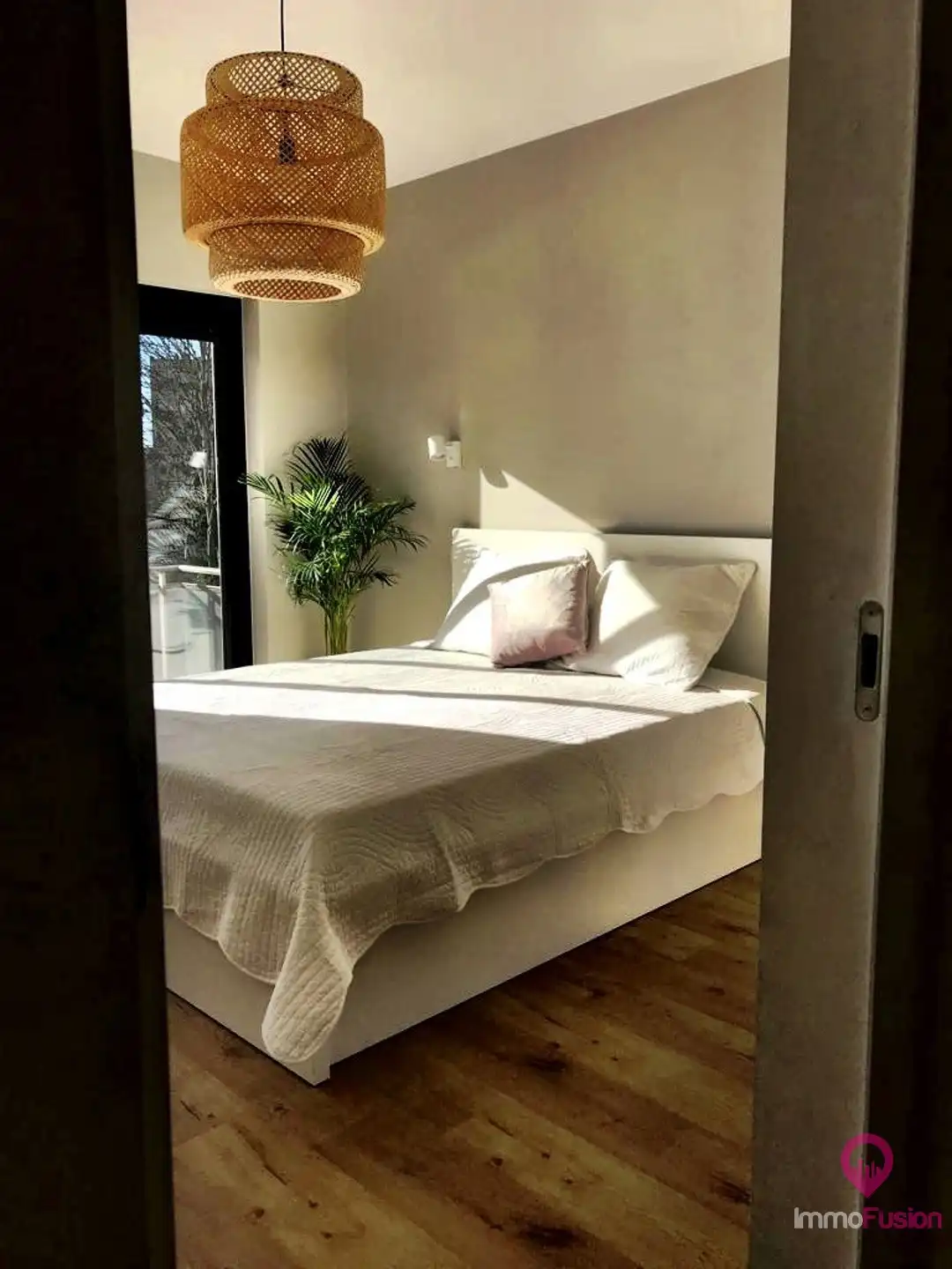 Residentieel modern appartement met ondergronde parking! foto 14